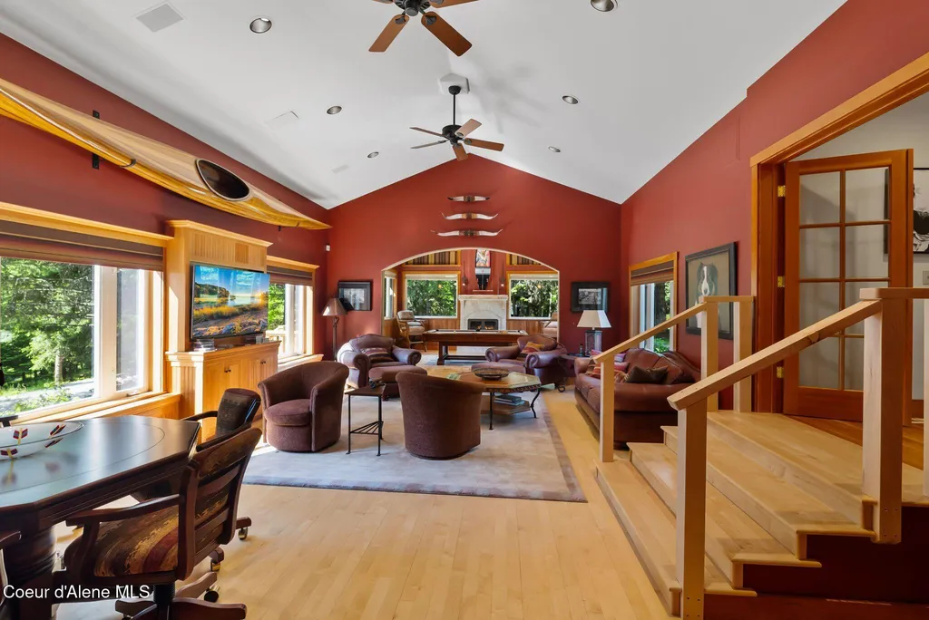 2672 Merril Martin Road Sagle ID 83860