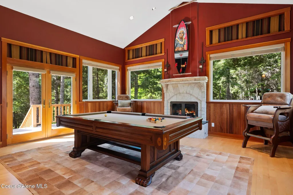 2672 Merril Martin Road Sagle ID 83860