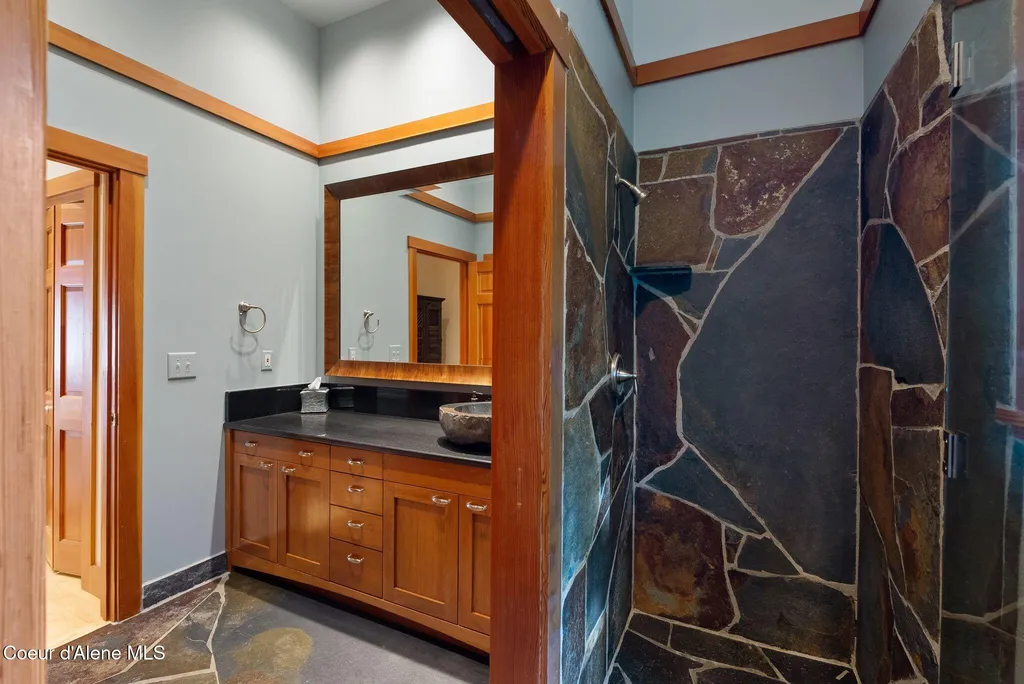 2672 Merril Martin Road Sagle ID 83860