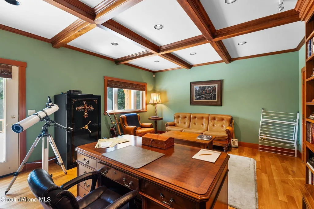 2672 Merril Martin Road Sagle ID 83860