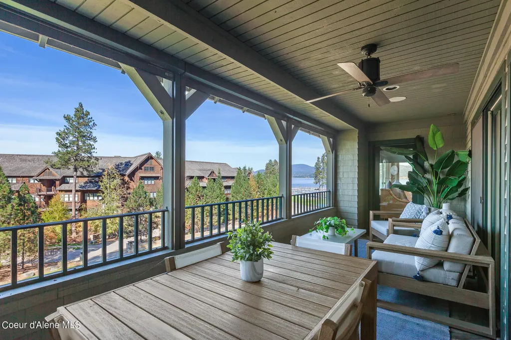 4732 S Arrow Point Drive Harrison ID 83833