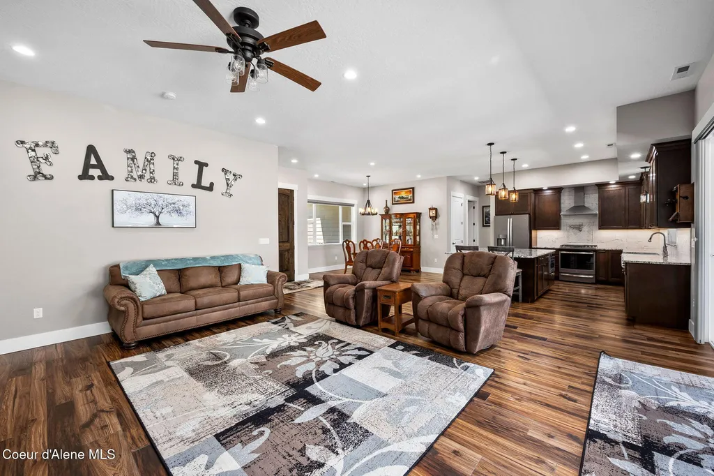 12718 N Pebble Creek Drive Hayden ID 83835