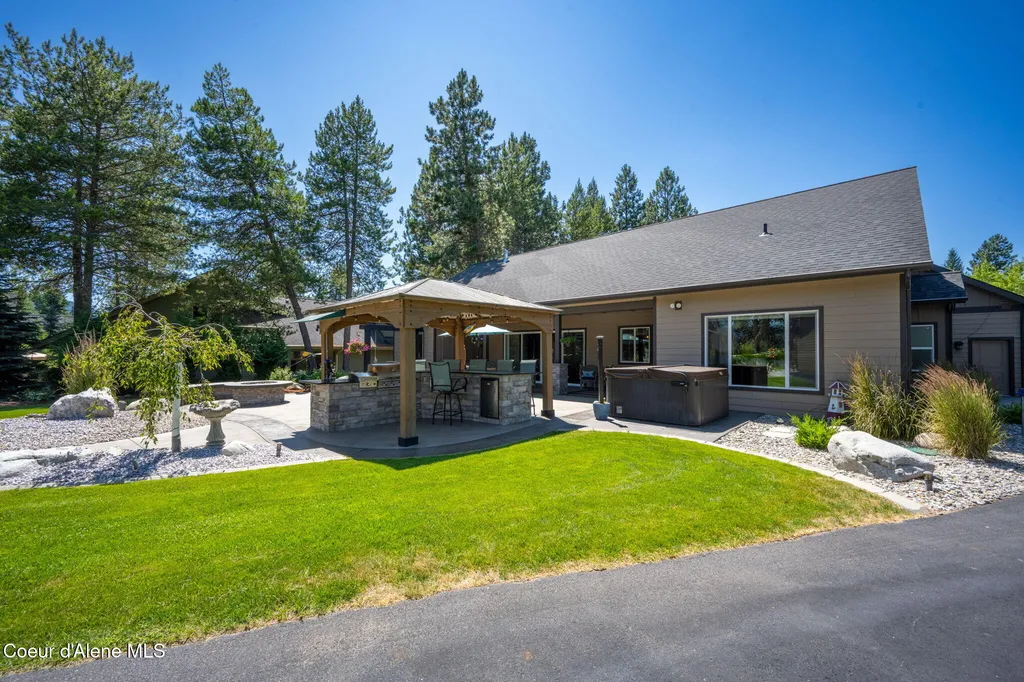 12718 N Pebble Creek Drive Hayden ID 83835