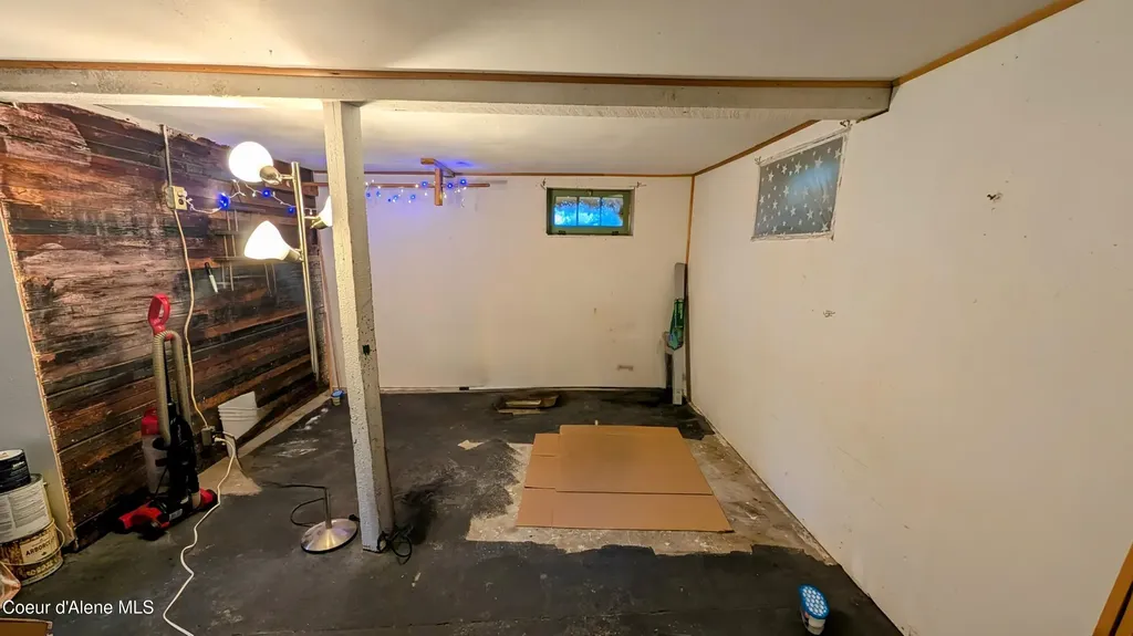 6577 Comanche Street Bonners Ferry ID 83805