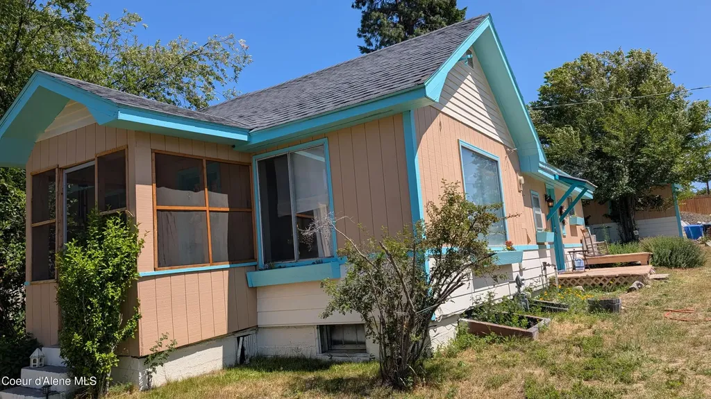 6577 Comanche Street Bonners Ferry ID 83805
