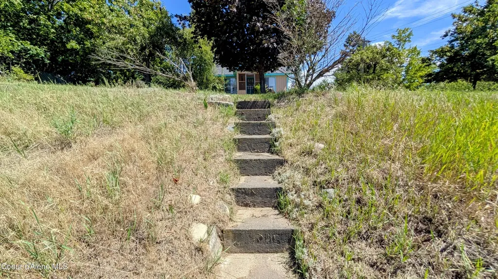 6577 Comanche Street Bonners Ferry ID 83805