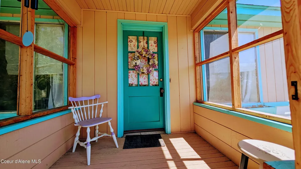 6577 Comanche Street Bonners Ferry ID 83805