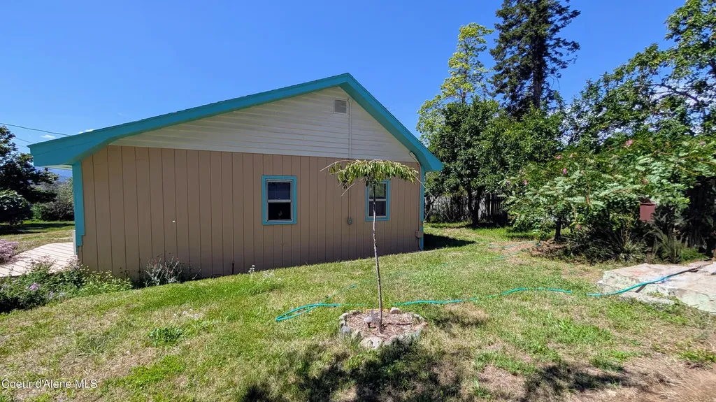 6577 Comanche Street Bonners Ferry ID 83805