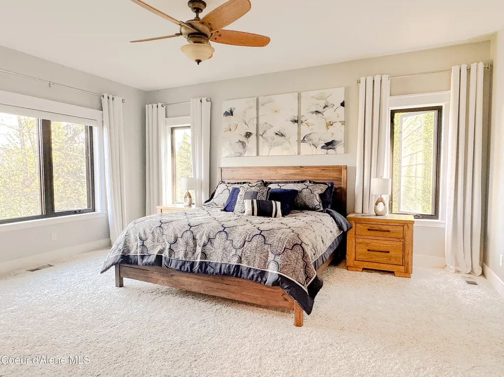 15818 N Morgan Lane Hayden ID 83835