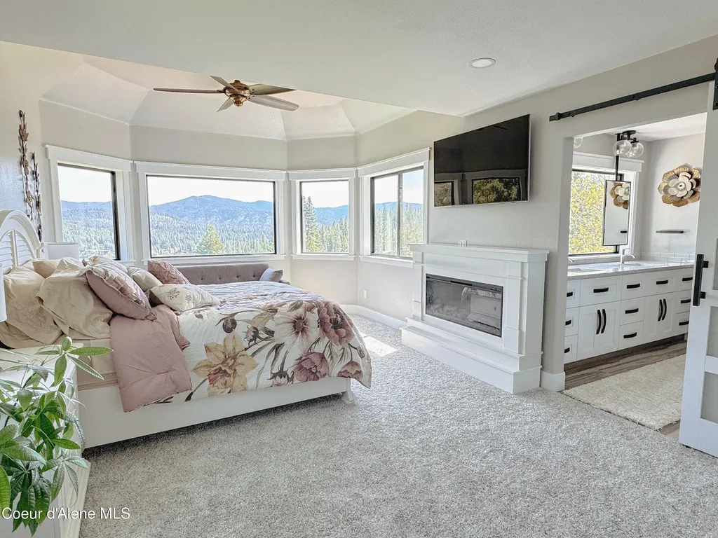 15818 N Morgan Lane Hayden ID 83835