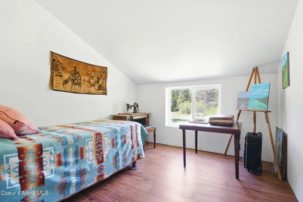 670 Sunset Road Athol ID 83801