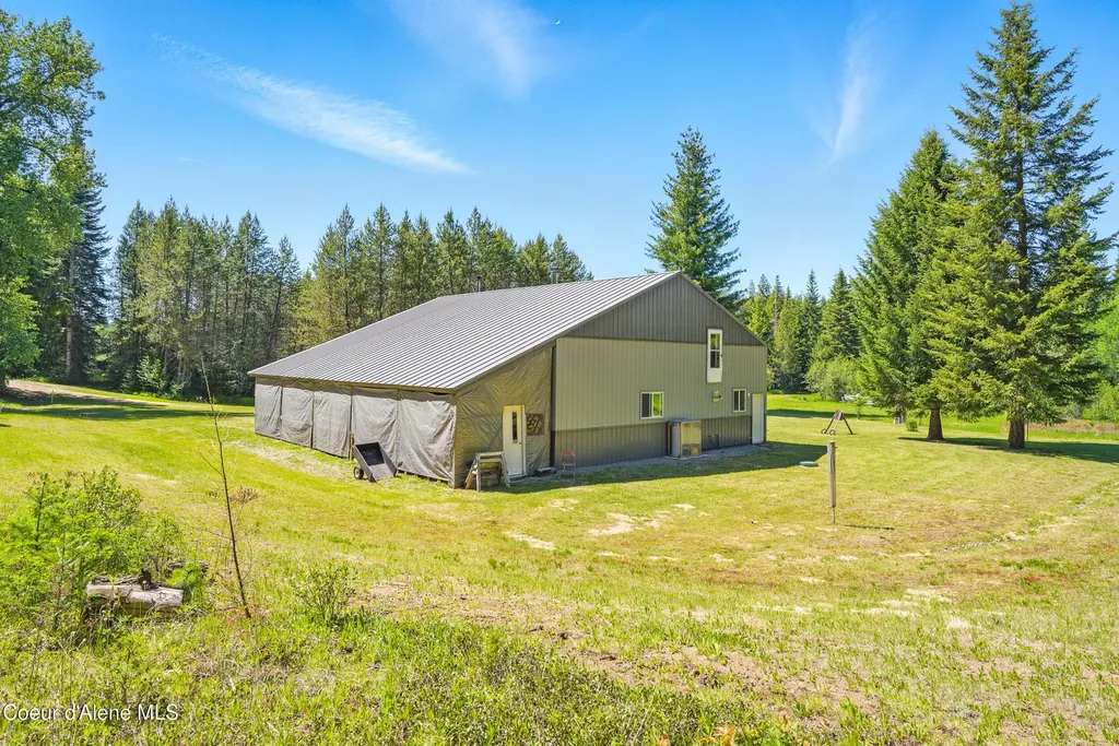 670 Sunset Road Athol ID 83801