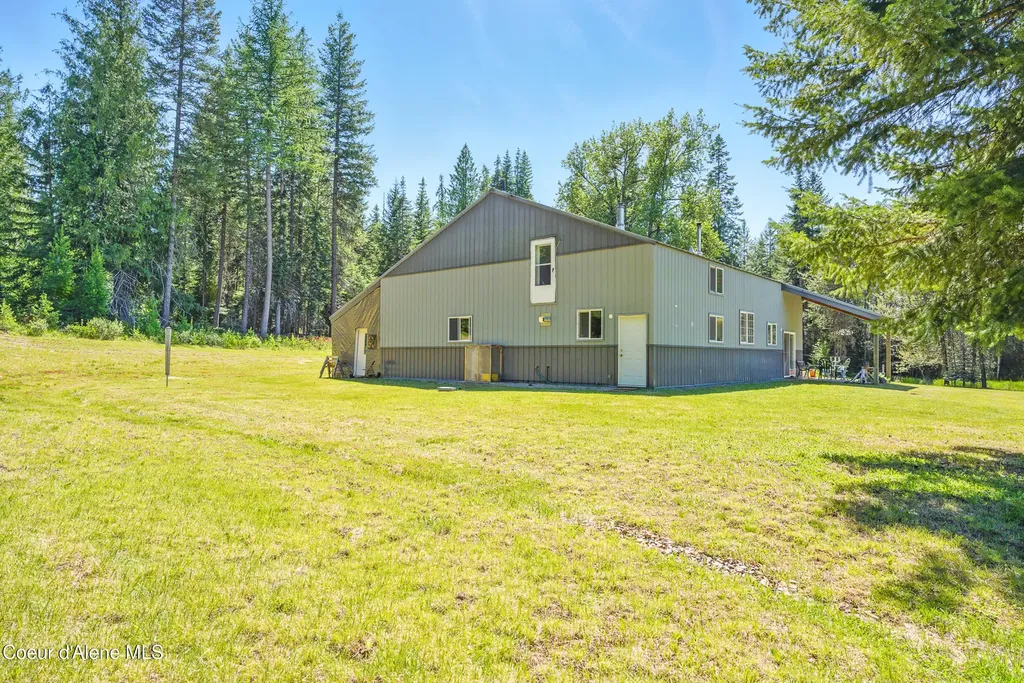 670 Sunset Road Athol ID 83801