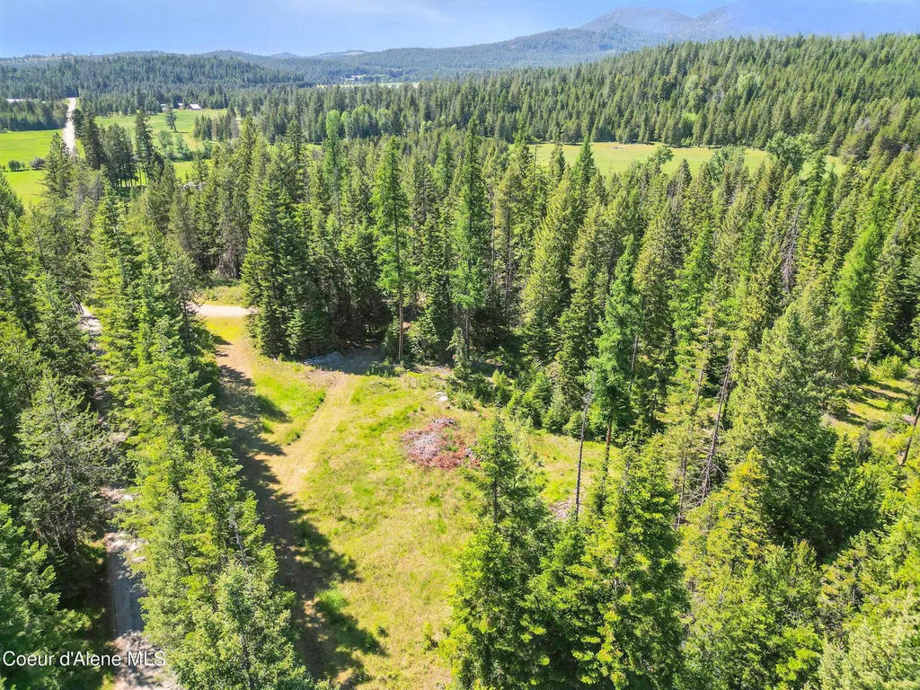 670 Sunset Road Athol ID 83801
