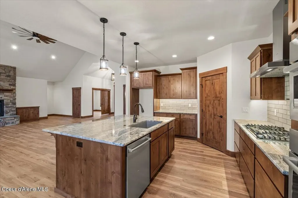 L2B1 N Pauls Lane Athol ID 83801