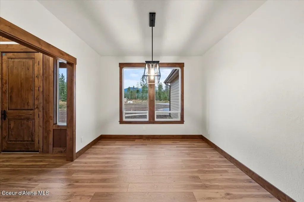 L2B1 N Pauls Lane Athol ID 83801