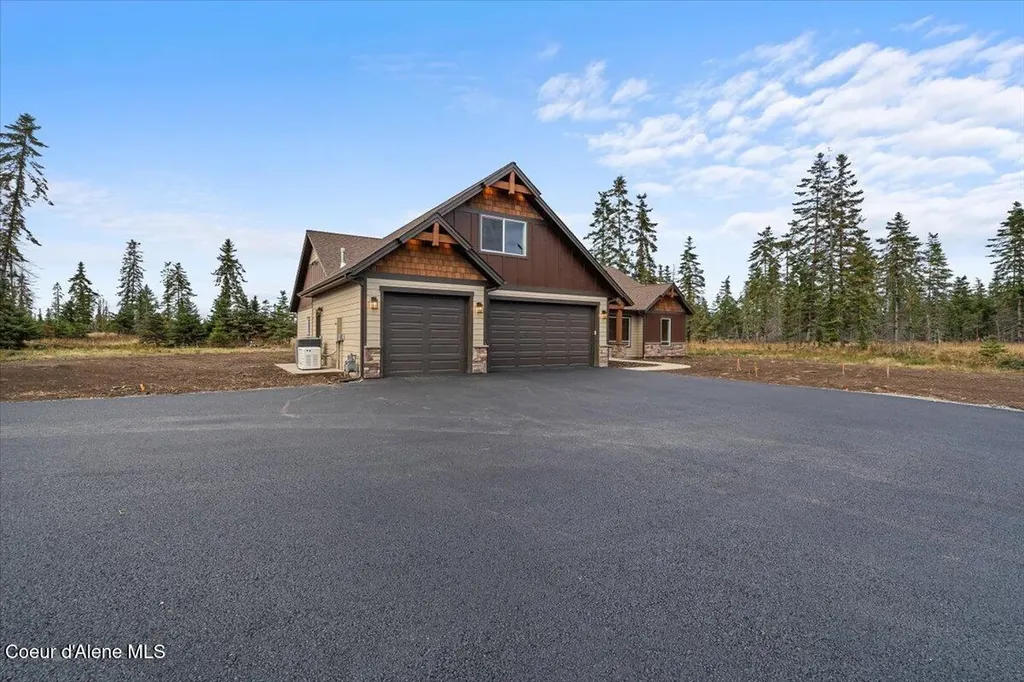 L2B1 N Pauls Lane Athol ID 83801