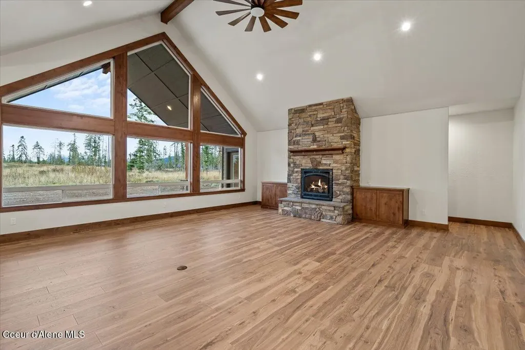 L2B1 N Pauls Lane Athol ID 83801