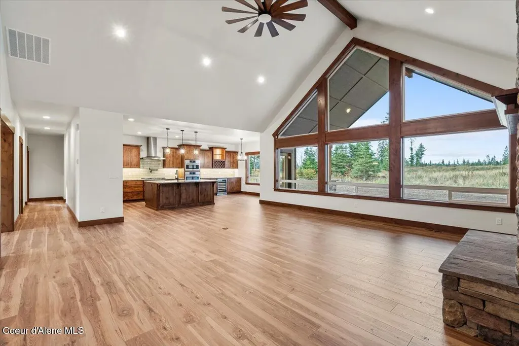 L2B1 N Pauls Lane Athol ID 83801