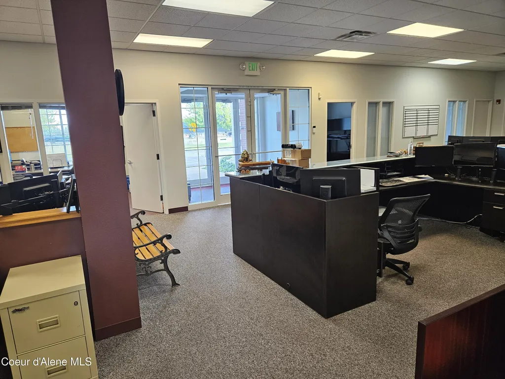 8727 Highway 2 Spokane WA 99224