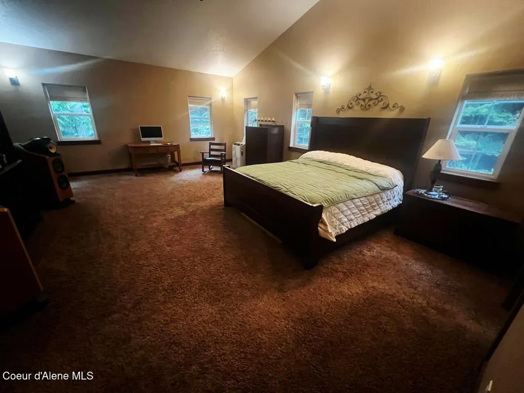 100 Springfield Way Sagle ID 83860