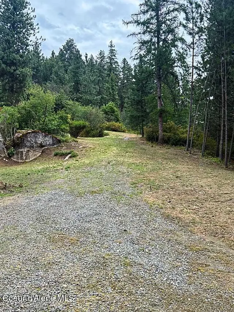 7376 Wild Horse Lane Bonners Ferry ID 83805