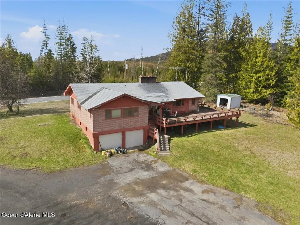 77523 Highway 3 South St. Maries ID 83861