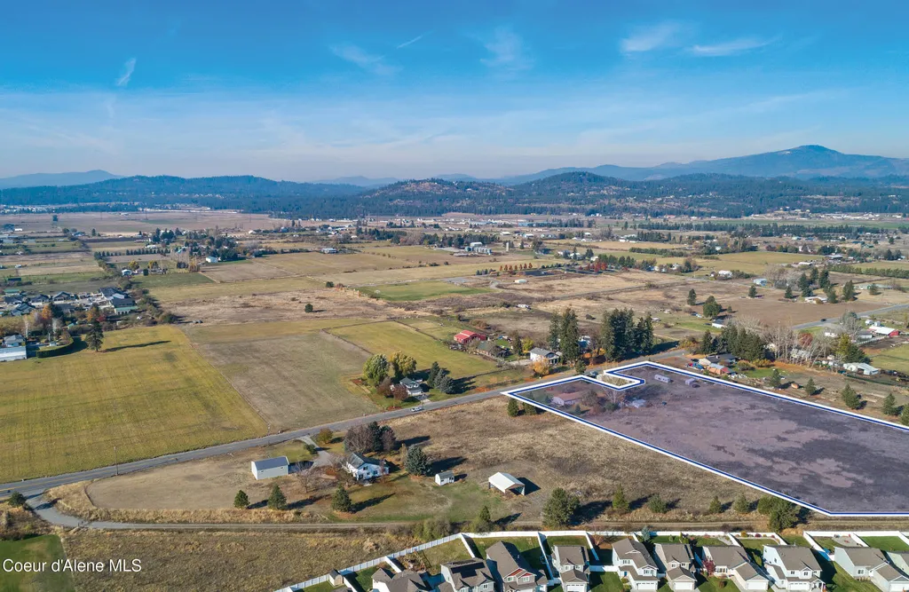8394 N Chase Road Post Falls ID 83854