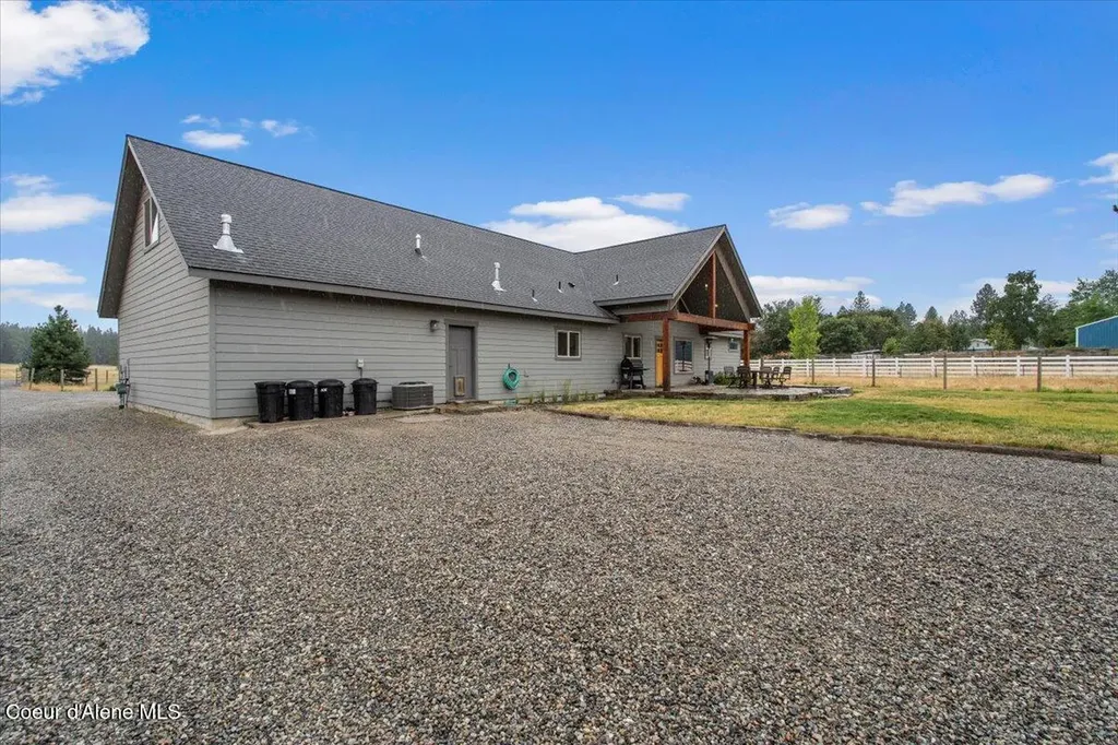 2239 E Glacier Road Hayden ID 83835