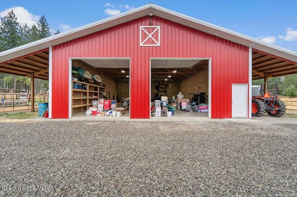 2239 E Glacier Road Hayden ID 83835