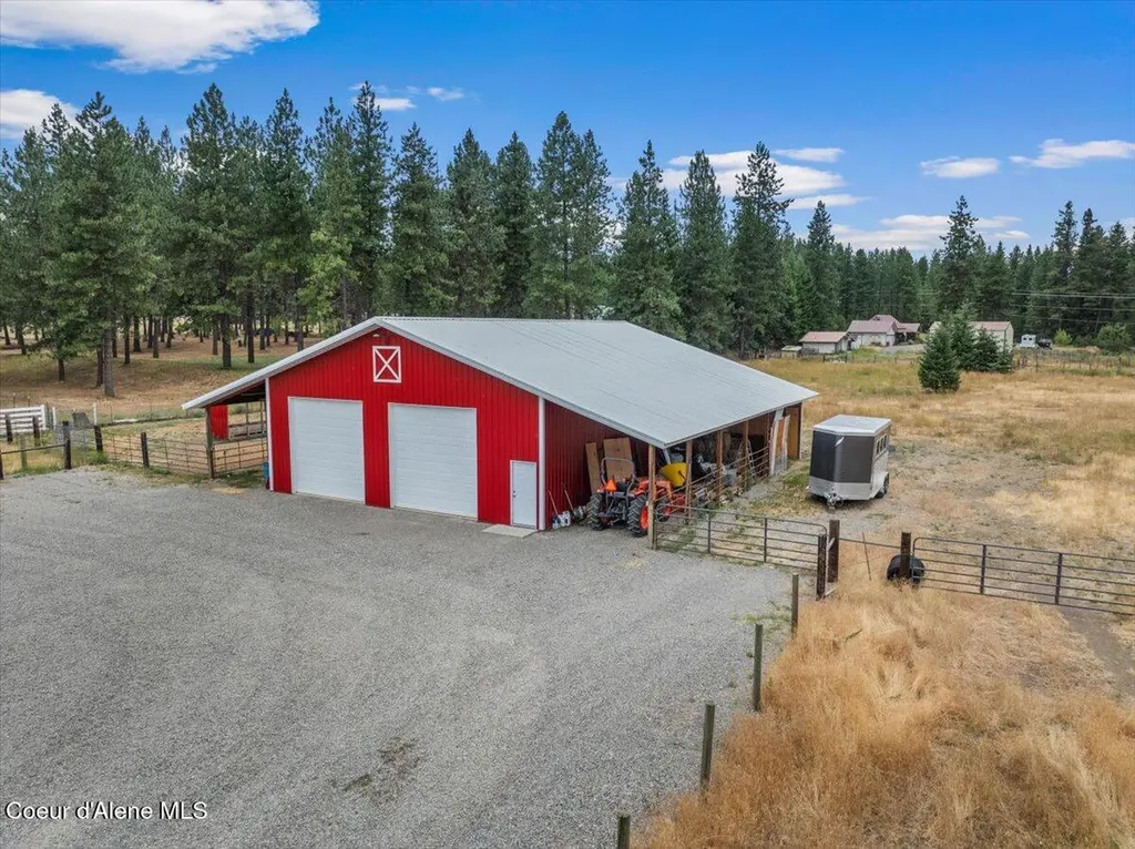 2239 E Glacier Road Hayden ID 83835