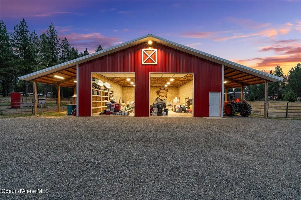 2239 E Glacier Road Hayden ID 83835
