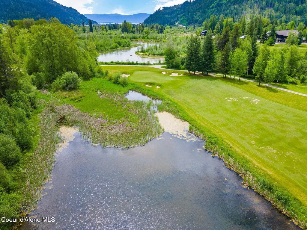 Nna Marie Victoria Court Sandpoint ID 83864