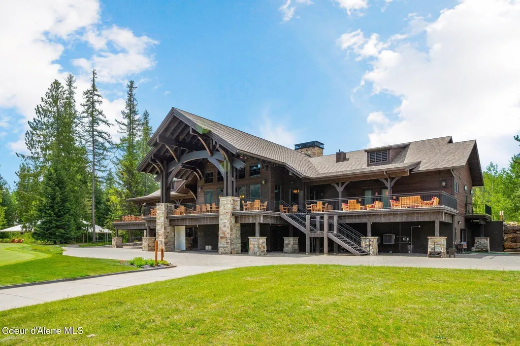 Nna Marie Victoria Court Sandpoint ID 83864