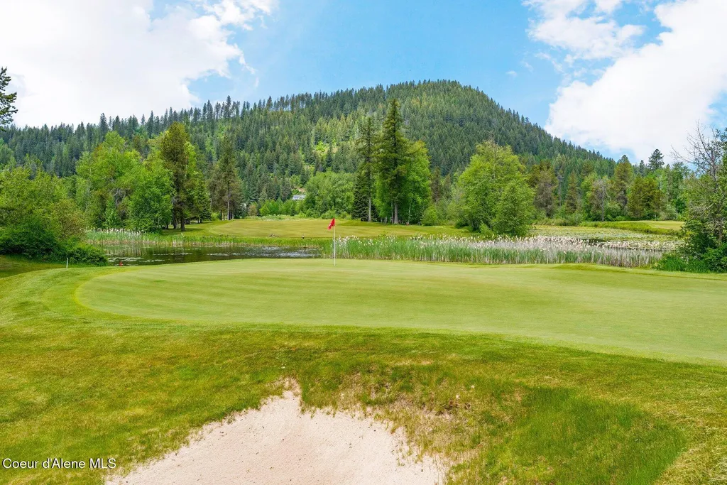 Nna Marie Victoria Court Sandpoint ID 83864