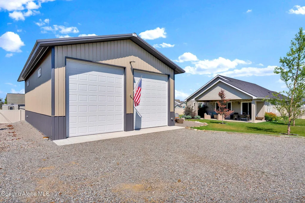 2114 W Okanogan Avenue Post Falls ID 83854