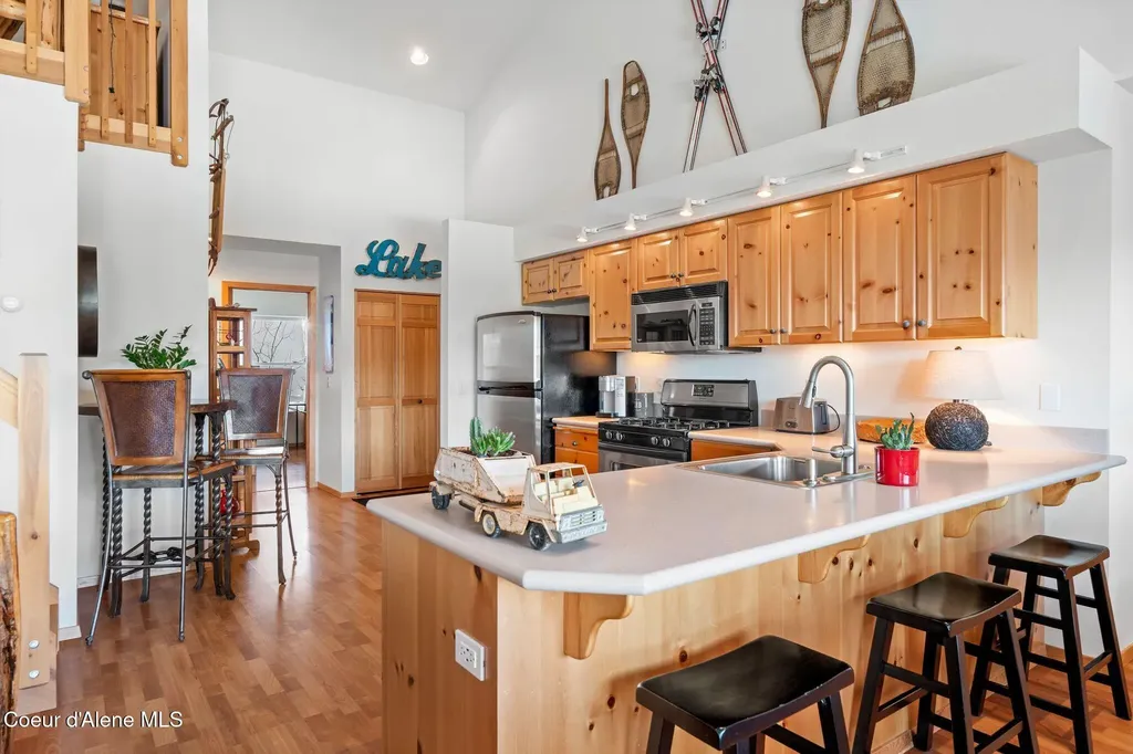 107 Cornice Court Sandpoint ID 83864