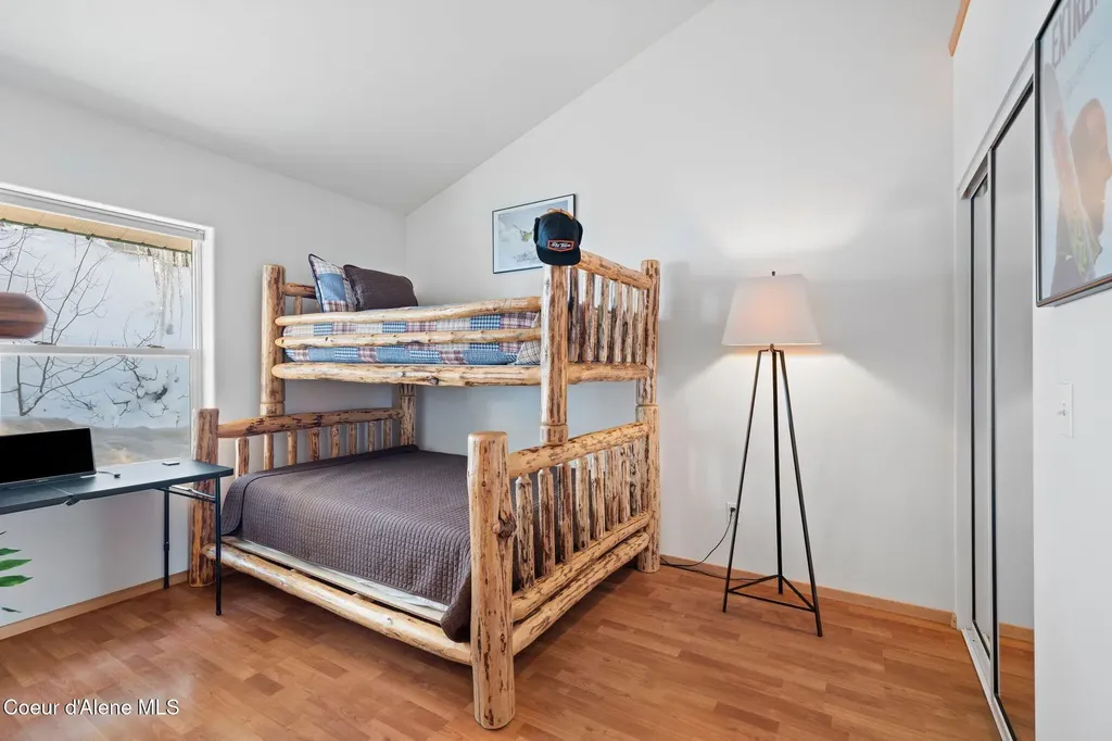 107 Cornice Court Sandpoint ID 83864