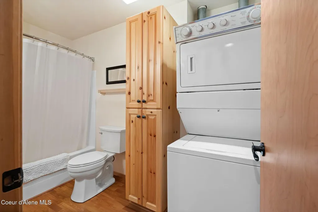 107 Cornice Court Sandpoint ID 83864