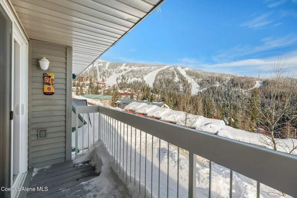 107 Cornice Court Sandpoint ID 83864