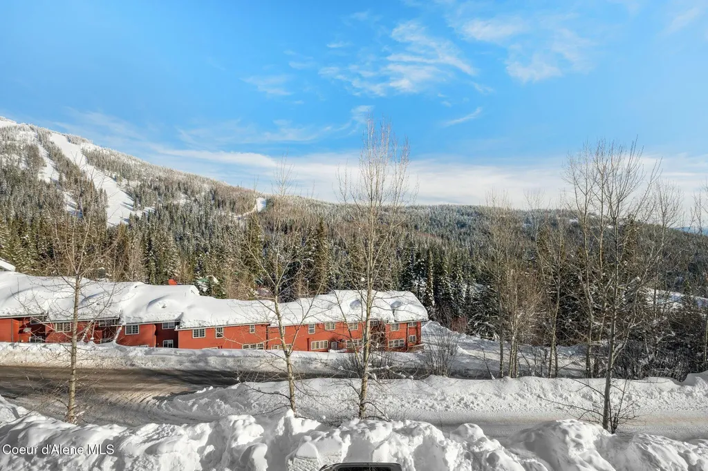 107 Cornice Court Sandpoint ID 83864