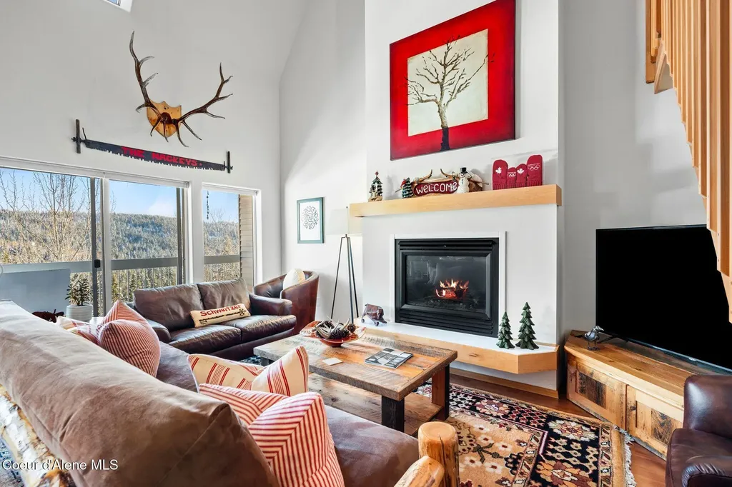 107 Cornice Court Sandpoint ID 83864