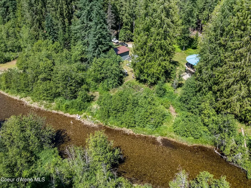 316 Granite Creek Road Nordman ID 83848