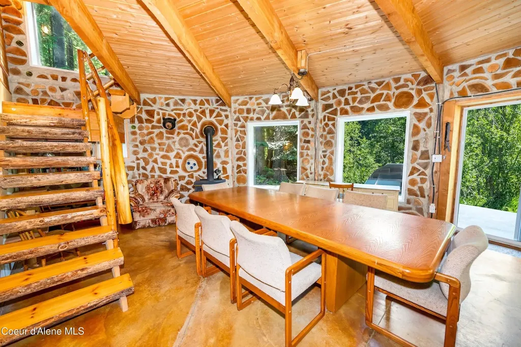 316 Granite Creek Road Nordman ID 83848