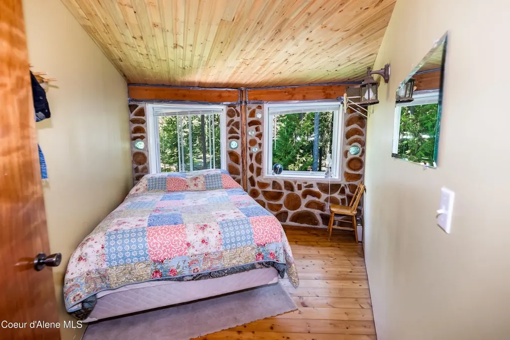 316 Granite Creek Road Nordman ID 83848