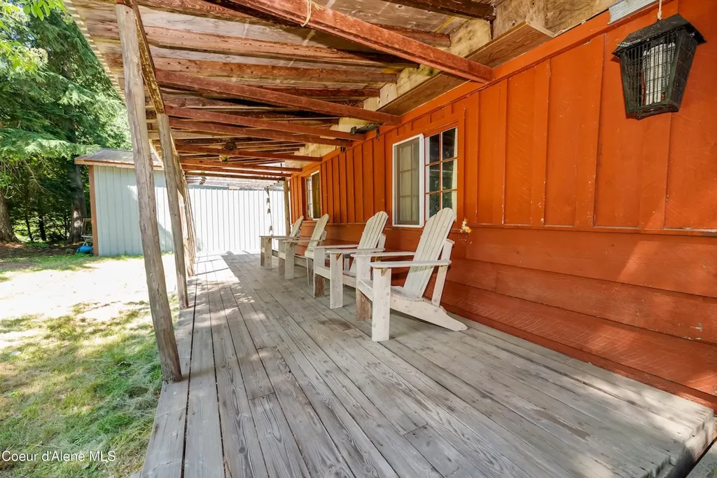 316 Granite Creek Road Nordman ID 83848