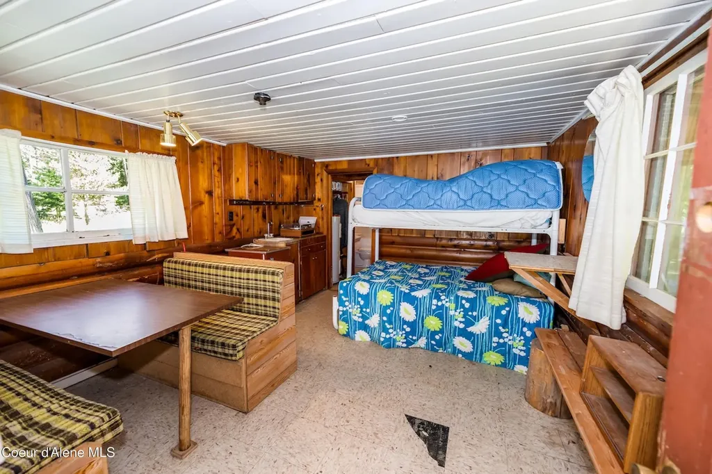 316 Granite Creek Road Nordman ID 83848