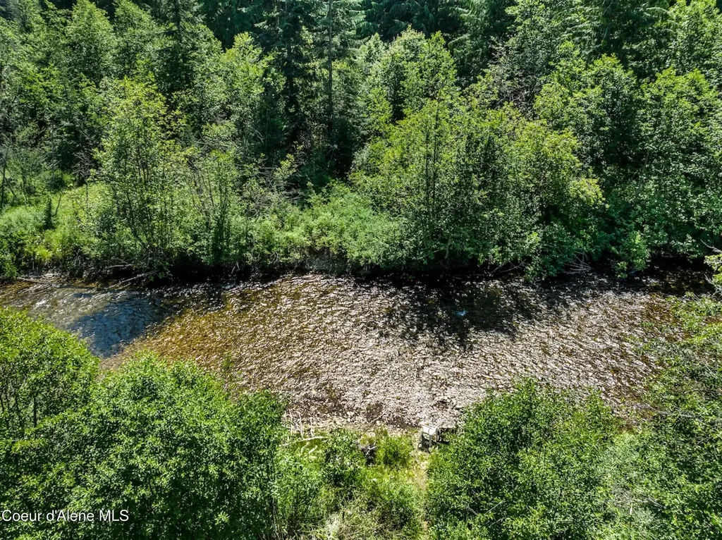 316 Granite Creek Road Nordman ID 83848