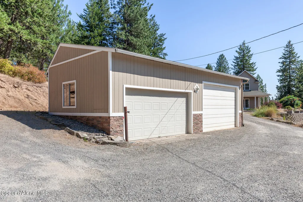 14802 N Mobbs Road Hauser ID 83854