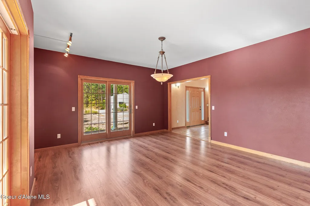 14802 N Mobbs Road Hauser ID 83854